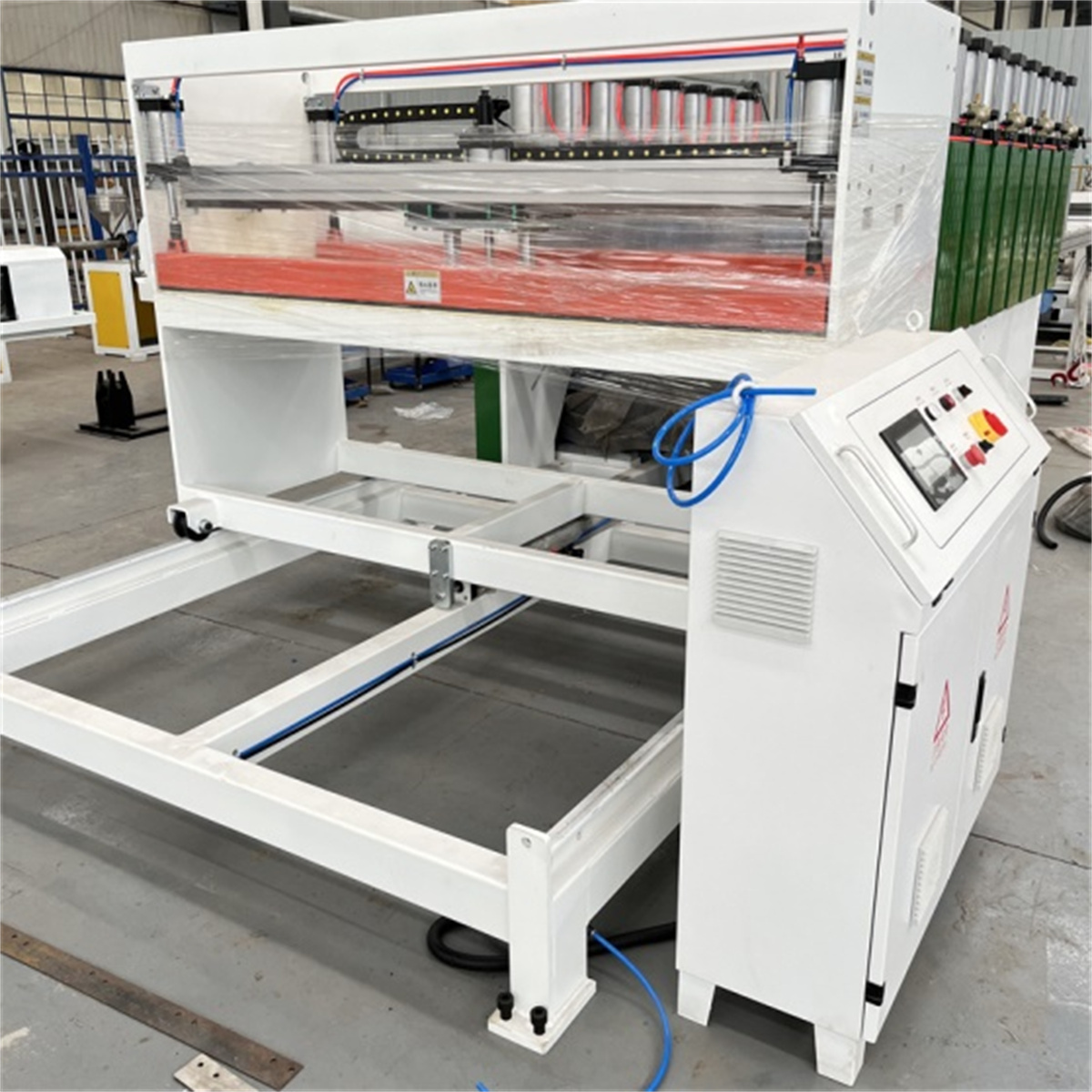 Co-extruded PVC Foam Board Extrusion Line07